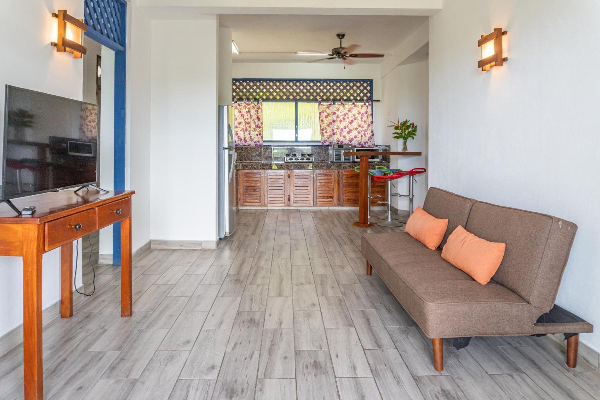 Apartament Mot Mot Vacation Sámara Zewnętrze zdjęcie